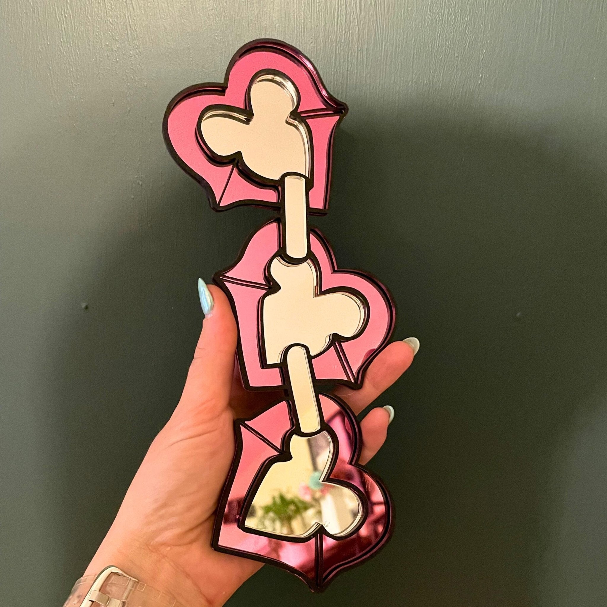 Heart Chain Mirror - by MirrorPop. Handmade acrylic art.