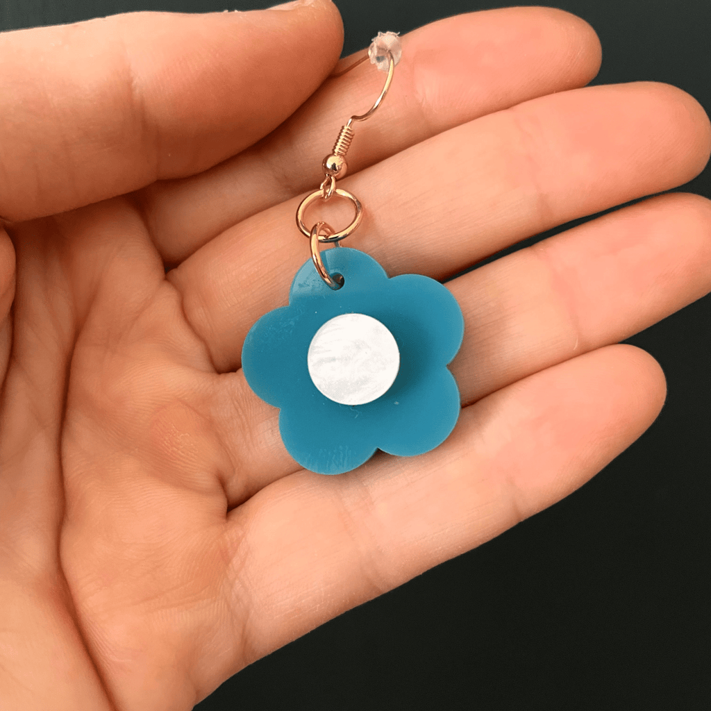 Pearlescent Funky Flower Earrings: White & Teal Flower with Gold Jewelry - by MirrorPop. Handmade acrylic art.