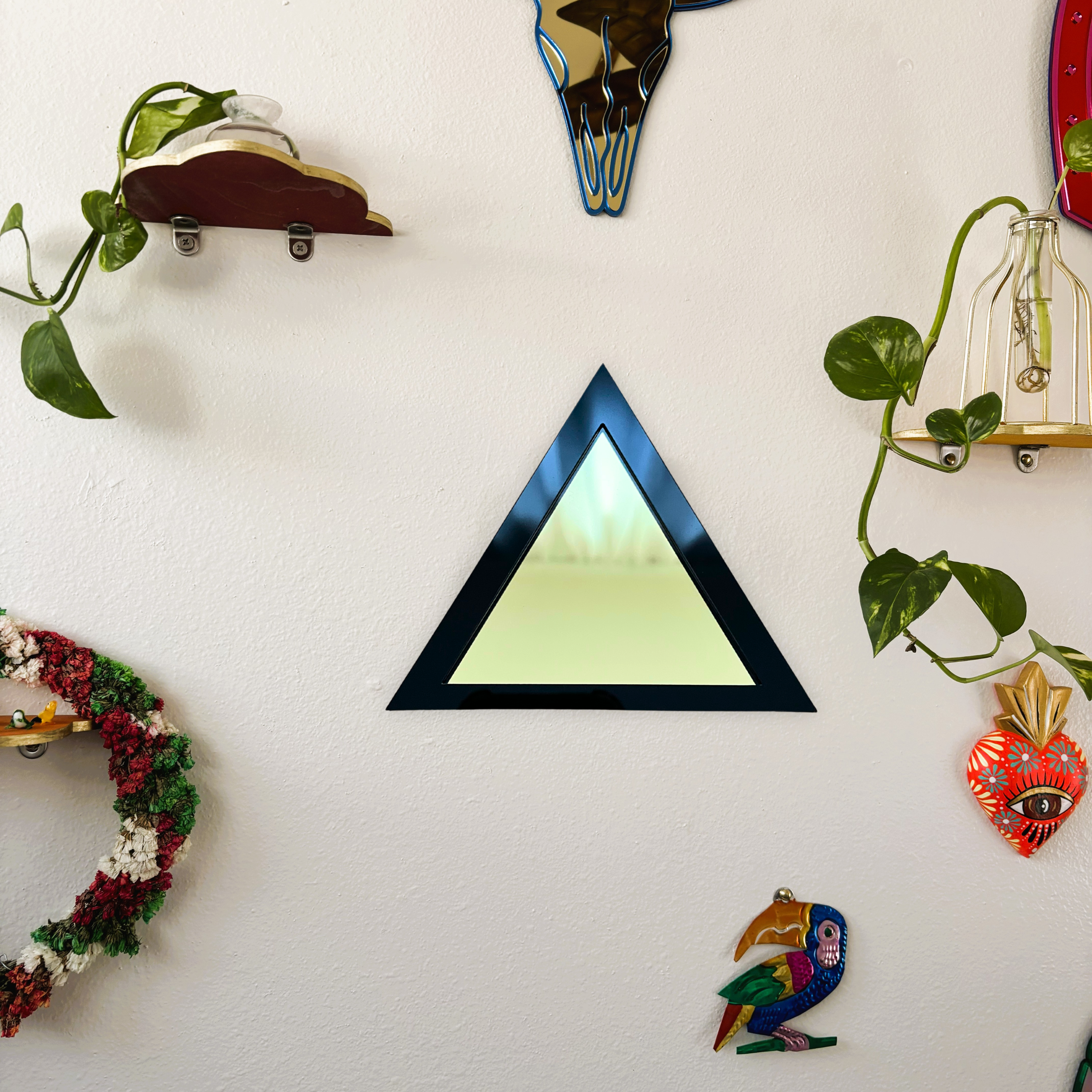 Triangle Color Mirror: Retro Acrylic Gallery Wall Hanging Decor